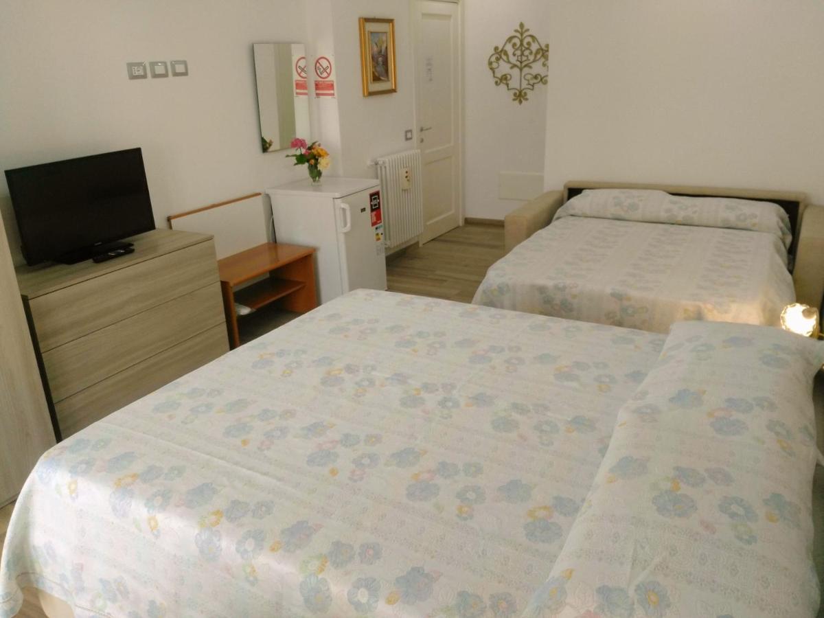 B&B Sweet Dreams Ντιάνο Μαρίνα Εξωτερικό φωτογραφία